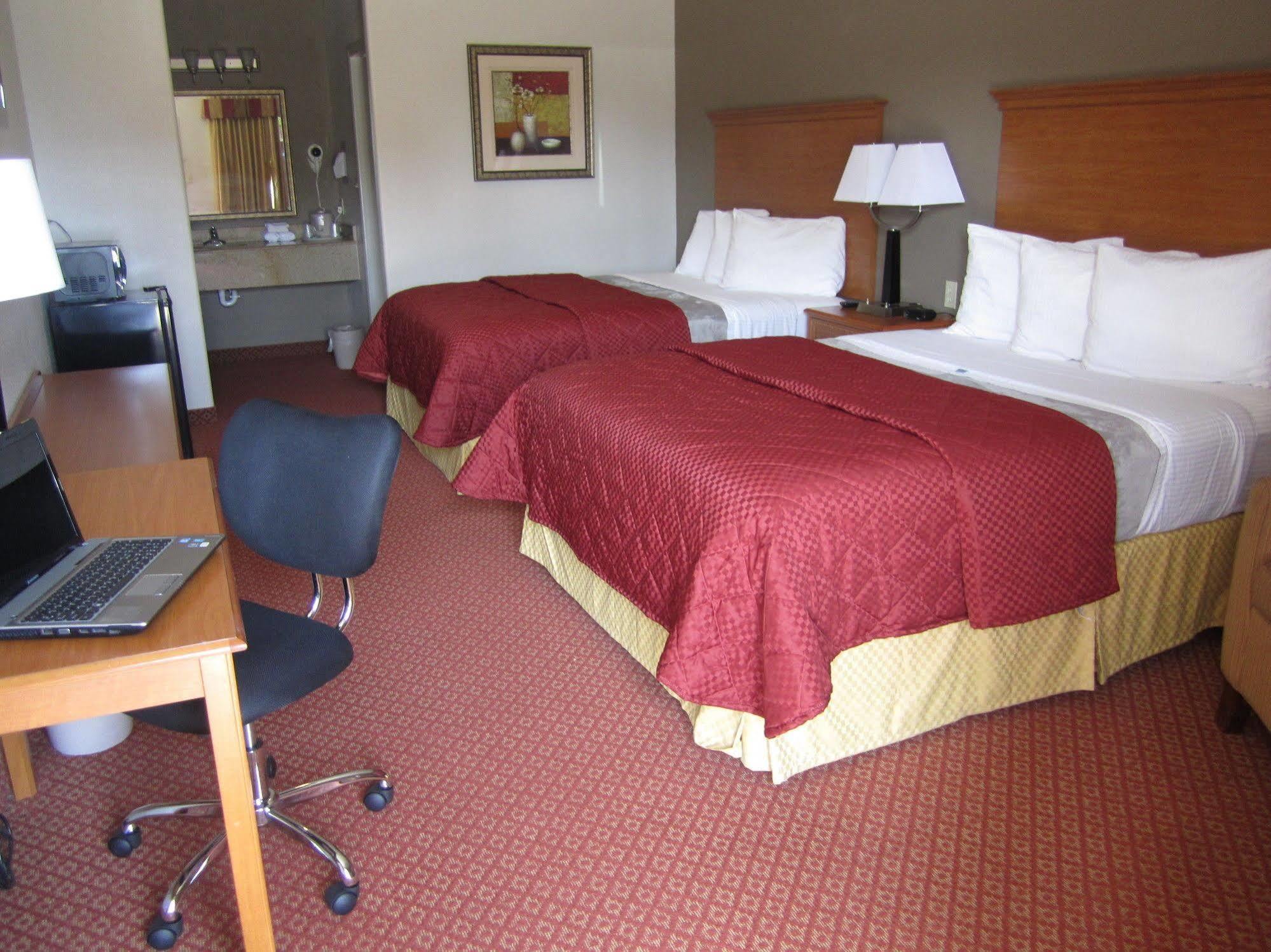Executive Inn & Suites - Jewett エクステリア 写真